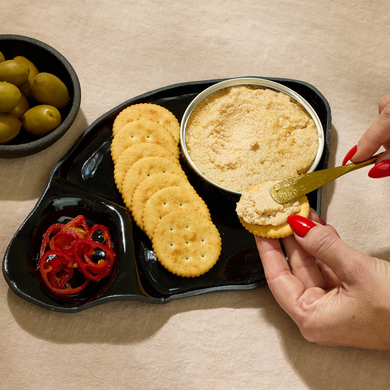 Real Conservera Española Hake Roe Pâté in Olive Oil (Spicy) - Image 2